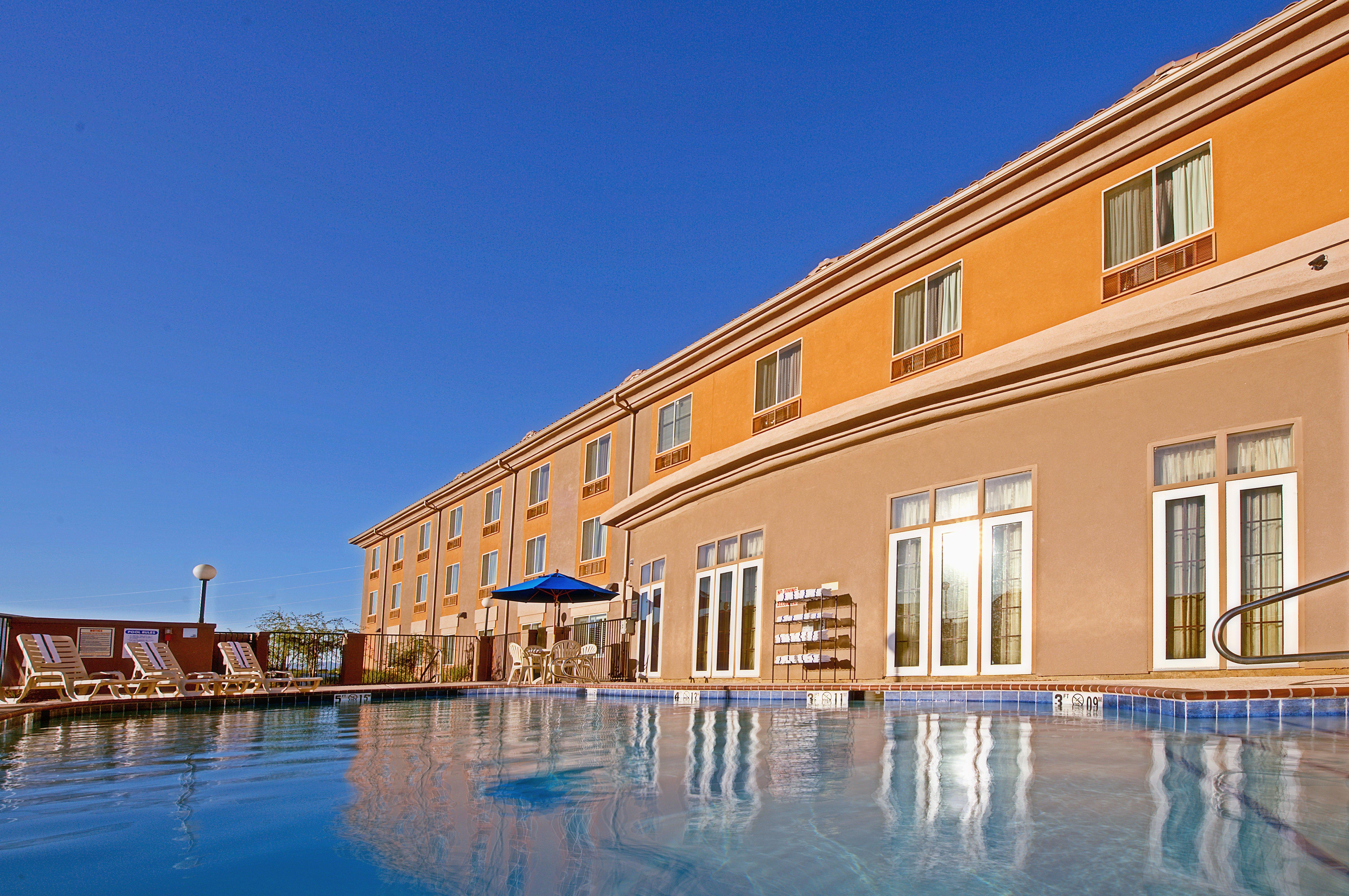 Holiday Inn Express & Suites Tucson By Ihg Eksteriør billede
